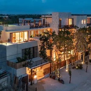 https://unho-tulum.tulum-hotels.net