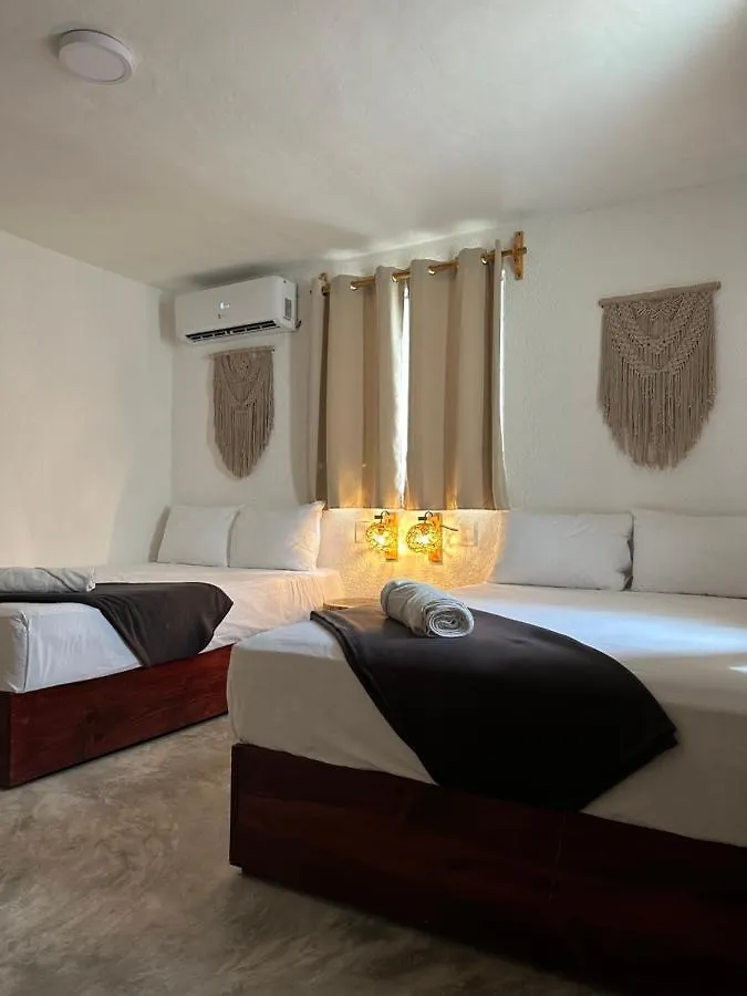 Hotel And Hostel Kab Cancun