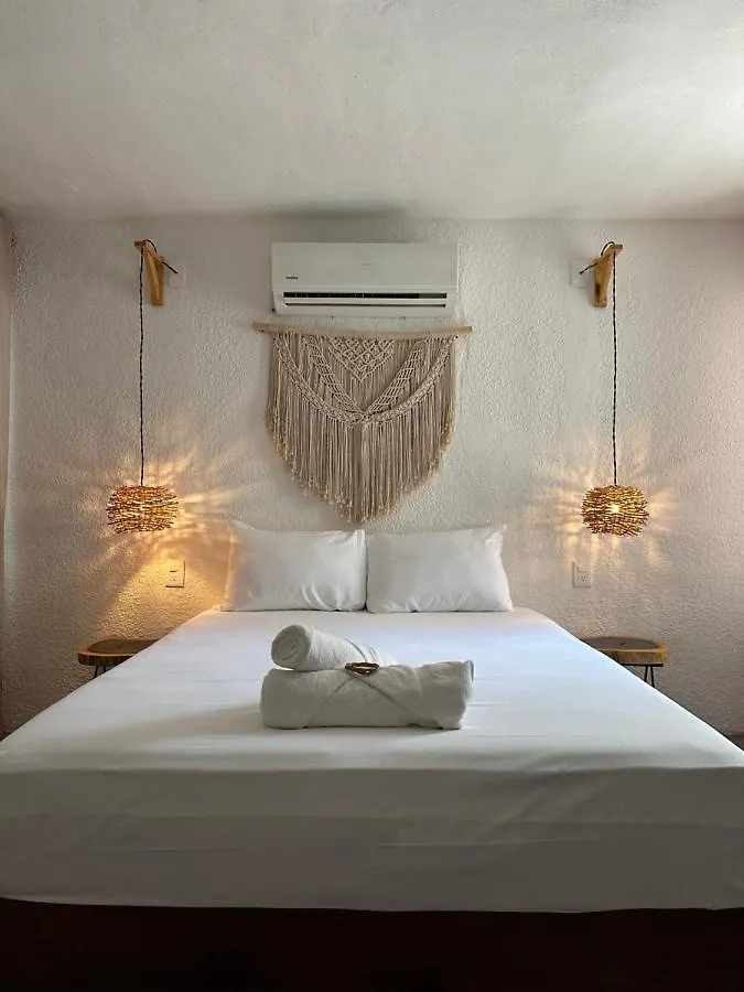 Hotel And Hostel Kab Cancun